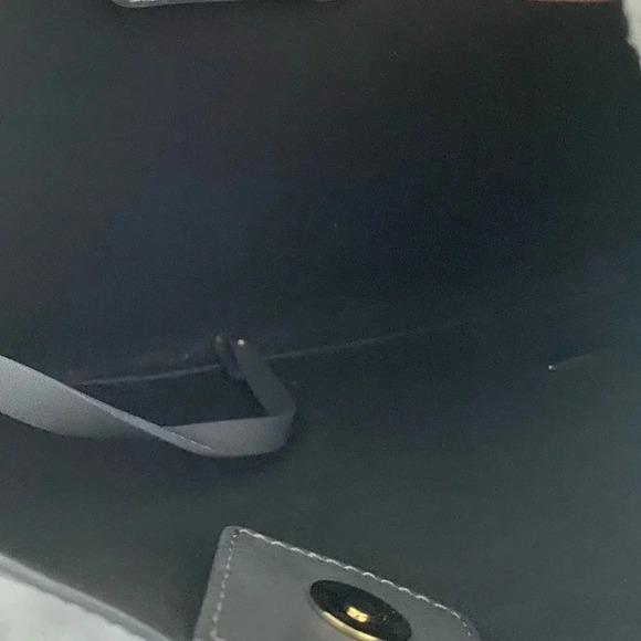 Givenchy Leather Shoulder Bag Gray - Picture 4 of 7